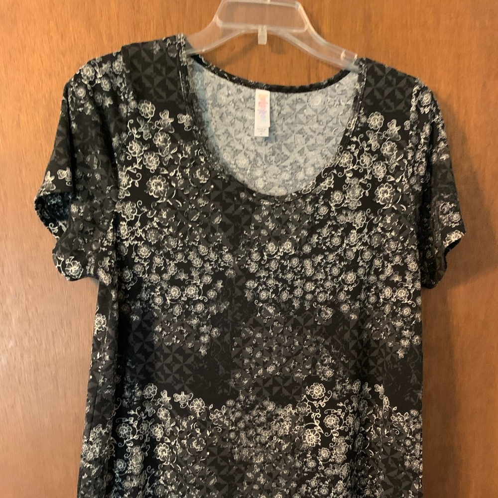 Lularoe Top